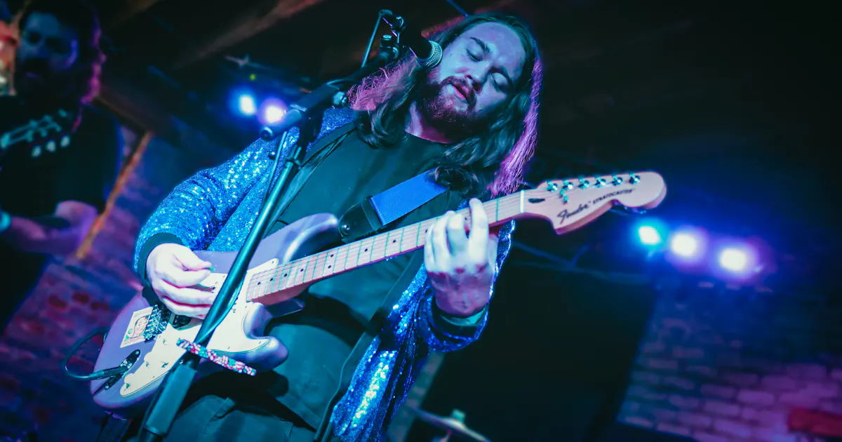 Jimmy Clepper Releases Video for Imposter - CincyMusic